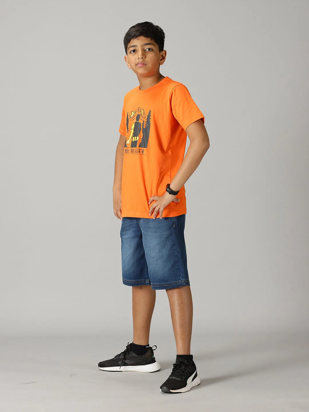 Boys Printed Round Neck Tee & Denim Cargo Shorts Set