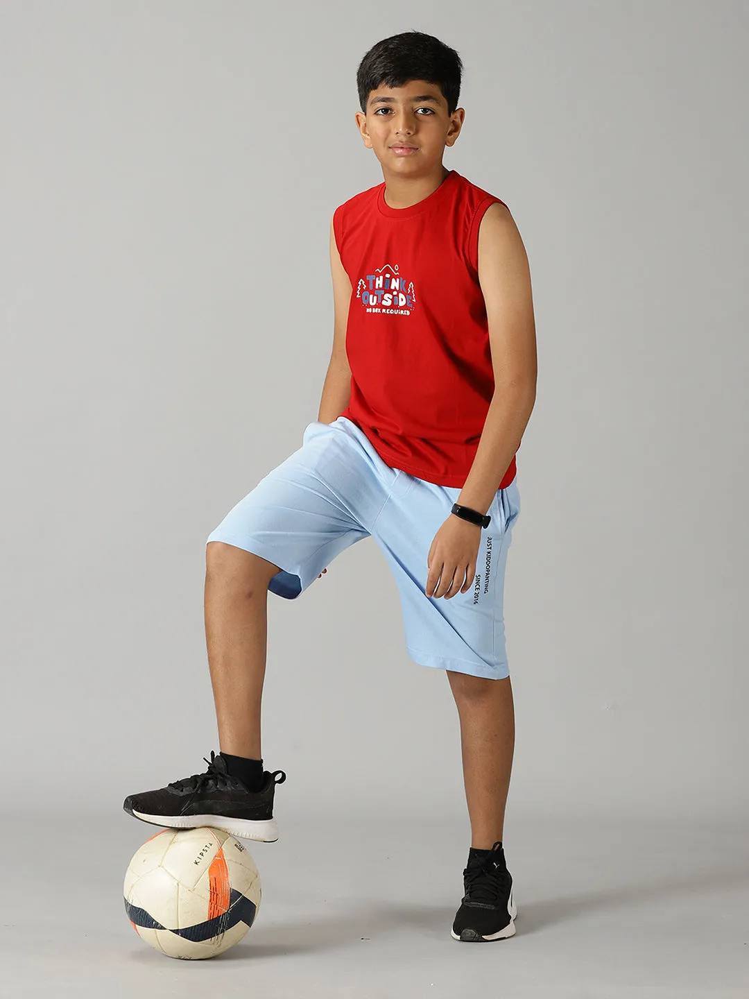 Boys Printed Sleeveless Tee & Knit Shorts With Zipper Pocket Set