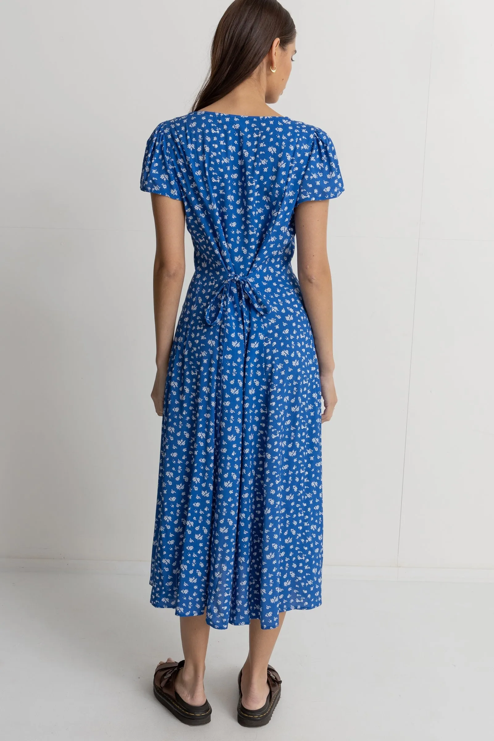 Elodie Floral Cap Sleeve Midi Dress Blue