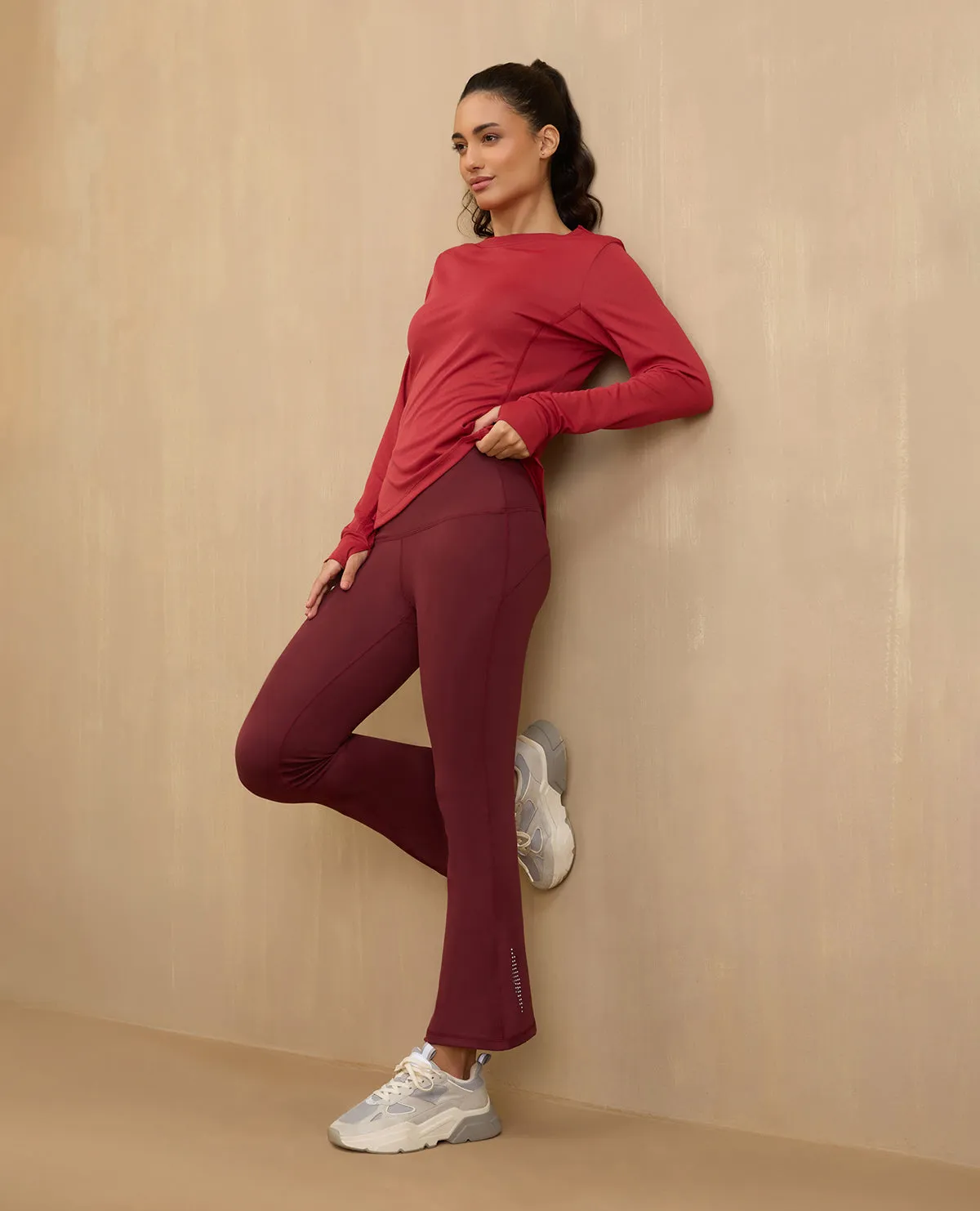 NYKD By Nykaa Back Twist Full sleeve Running Tee -NYK802-Maroon